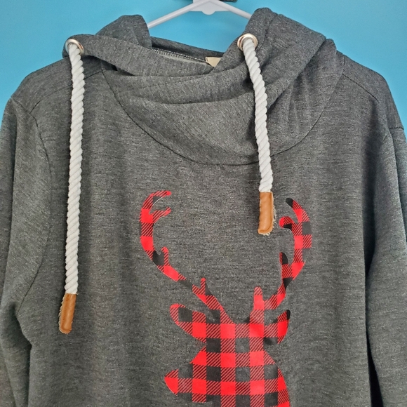 Fantastic Fawn Hoodie Size Small Deer - Picture 2 of 6